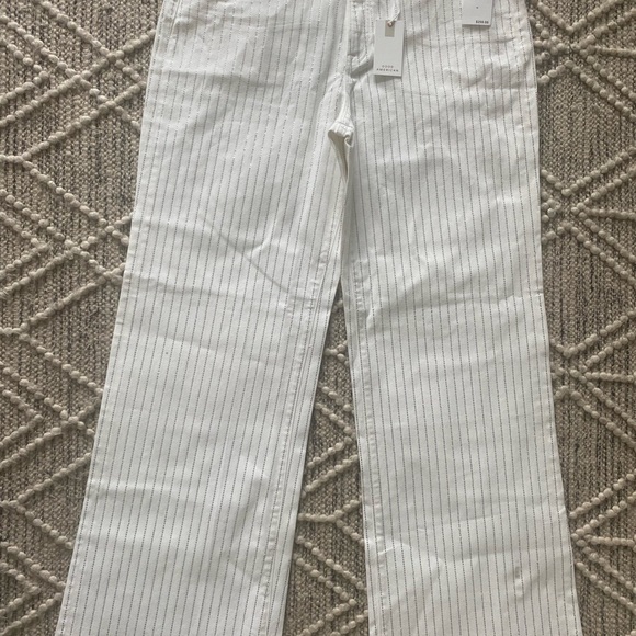 Good American White Rhinestone Good Ease Mid-Rise Relaxed Pants (Size 10/30)
NWT - Picture 3 of 10